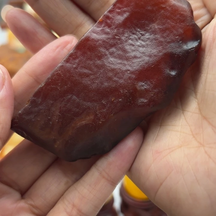 定制琥珀未镶嵌刘*琥珀