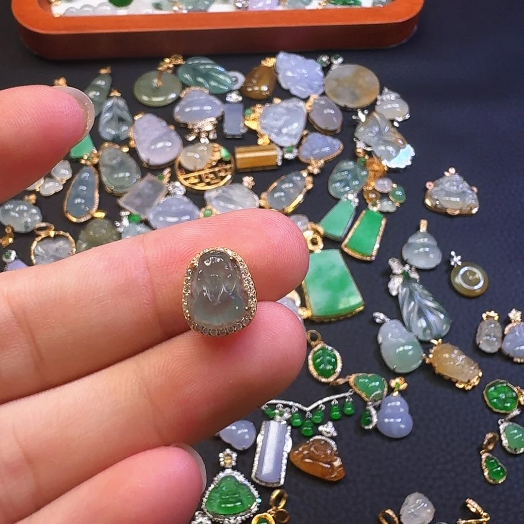 翡翠银S925镶嵌颈饰333333