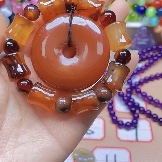 玛瑙/玉髓颈饰未镶嵌梦**己