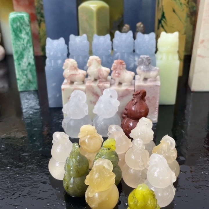 相***豆青田石混合各种石