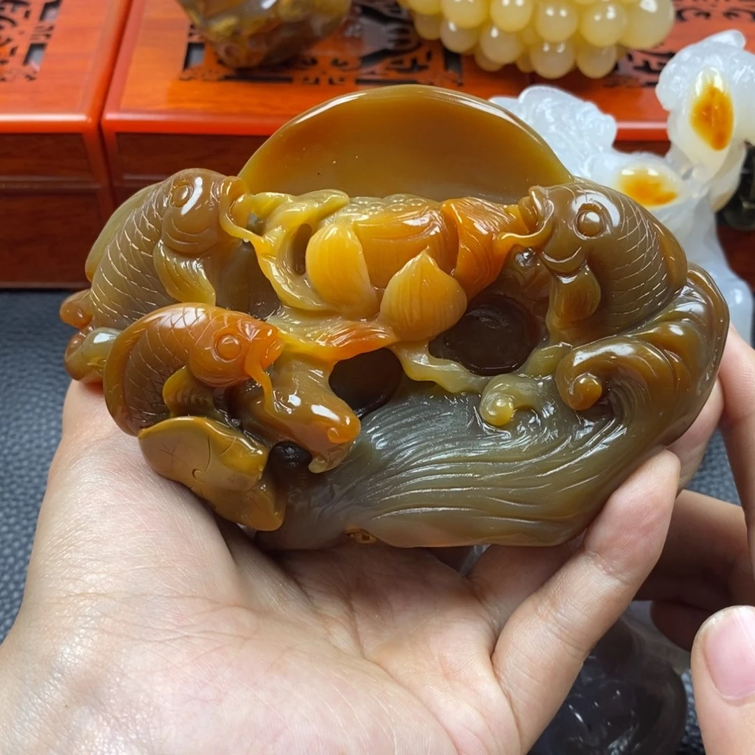 玛瑙/玉髓摆件未镶嵌俊*