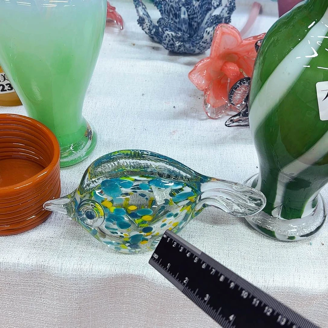 安妮琉璃花瓶摆件