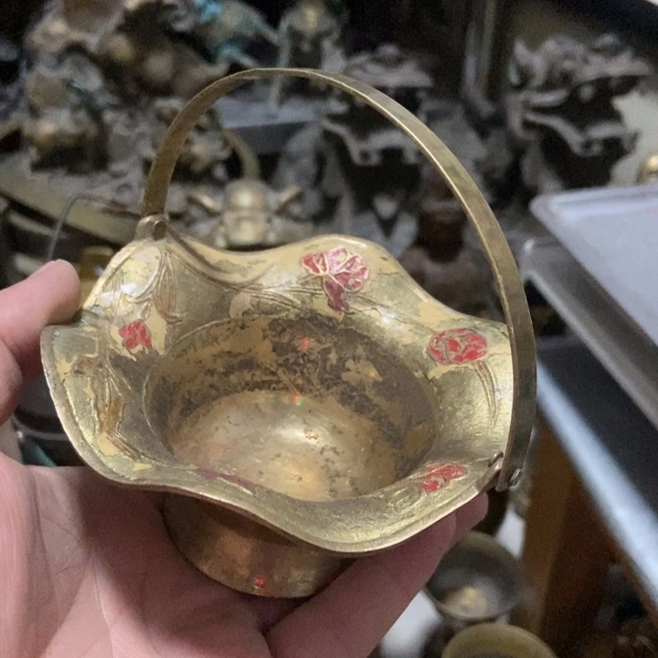 芳***不退不退铜工艺品