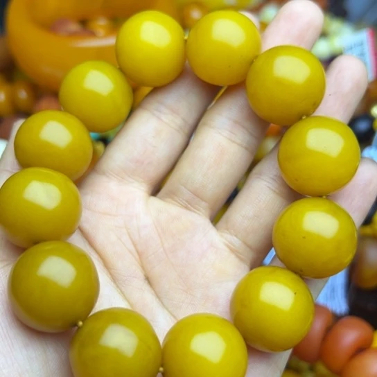 琥珀未镶嵌手链蜜蜡