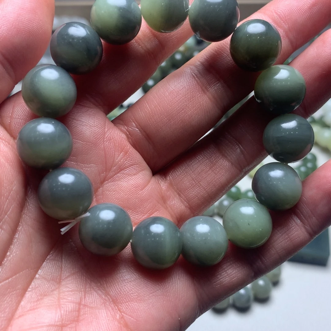 和田玉未镶嵌手链