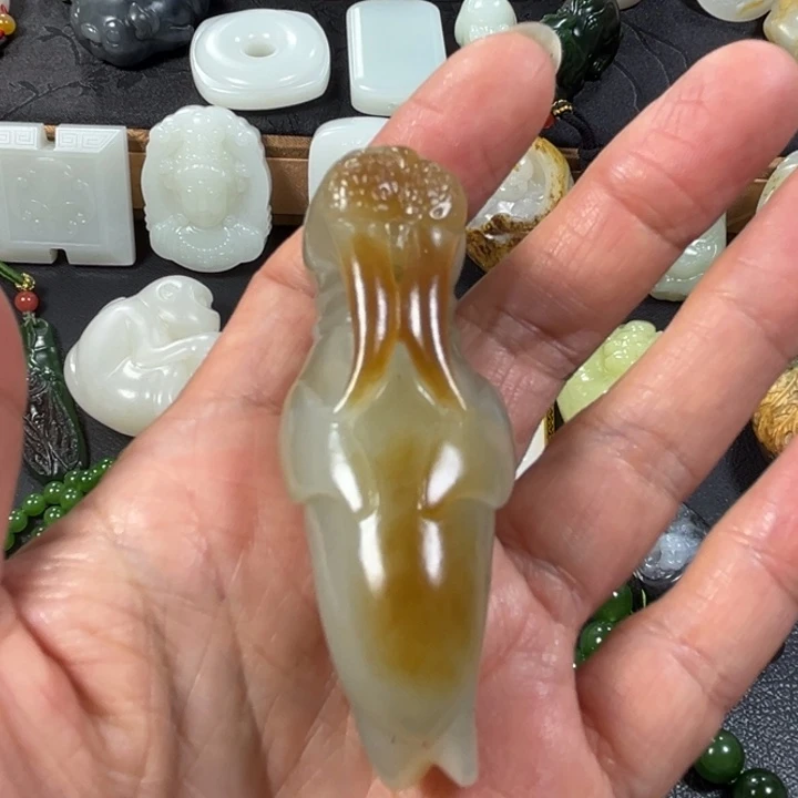 和田玉（糖玉）未镶嵌挂件