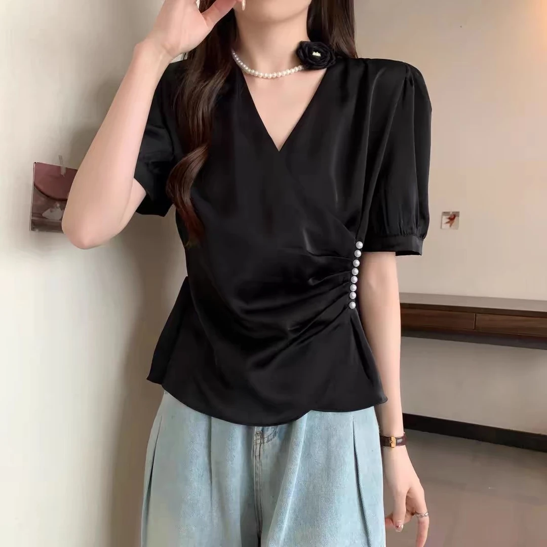 大码女装遮肚子缎面交叉领短袖衬衫胖MM正肩减龄收腰显瘦上衣女