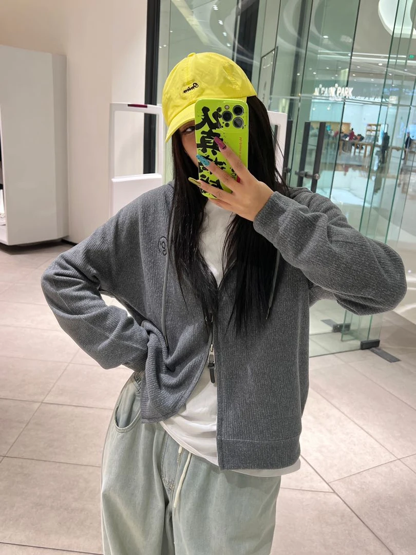 ⭐ 连帽设计感双拉链长袖针织开衫女春秋百搭打底外套