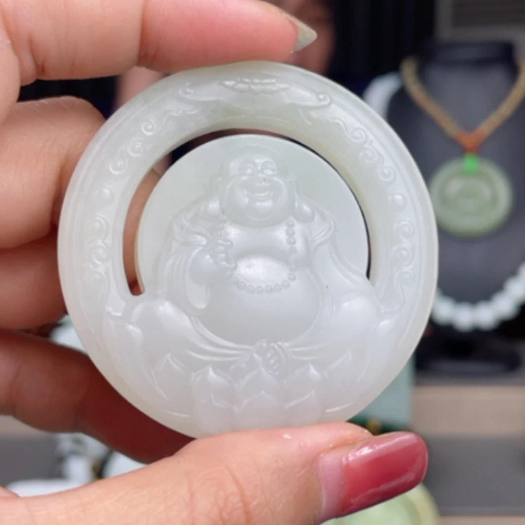 【闪购商品】颈饰未镶嵌和田玉