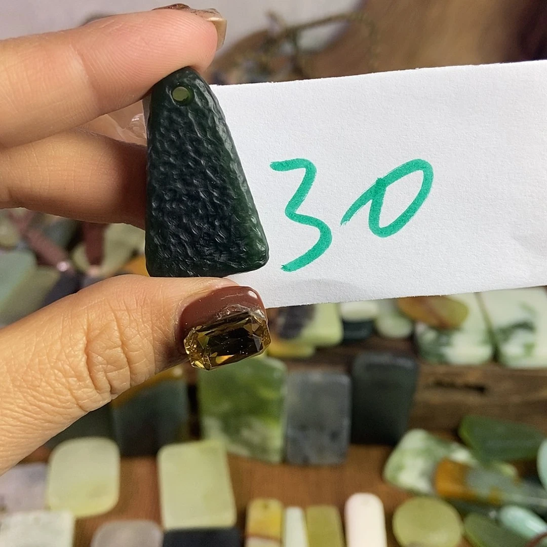 蛇纹石玉手链未镶嵌?***3