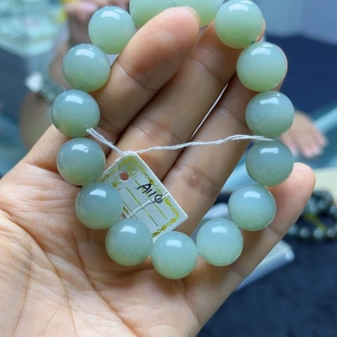 未镶嵌手串和田玉