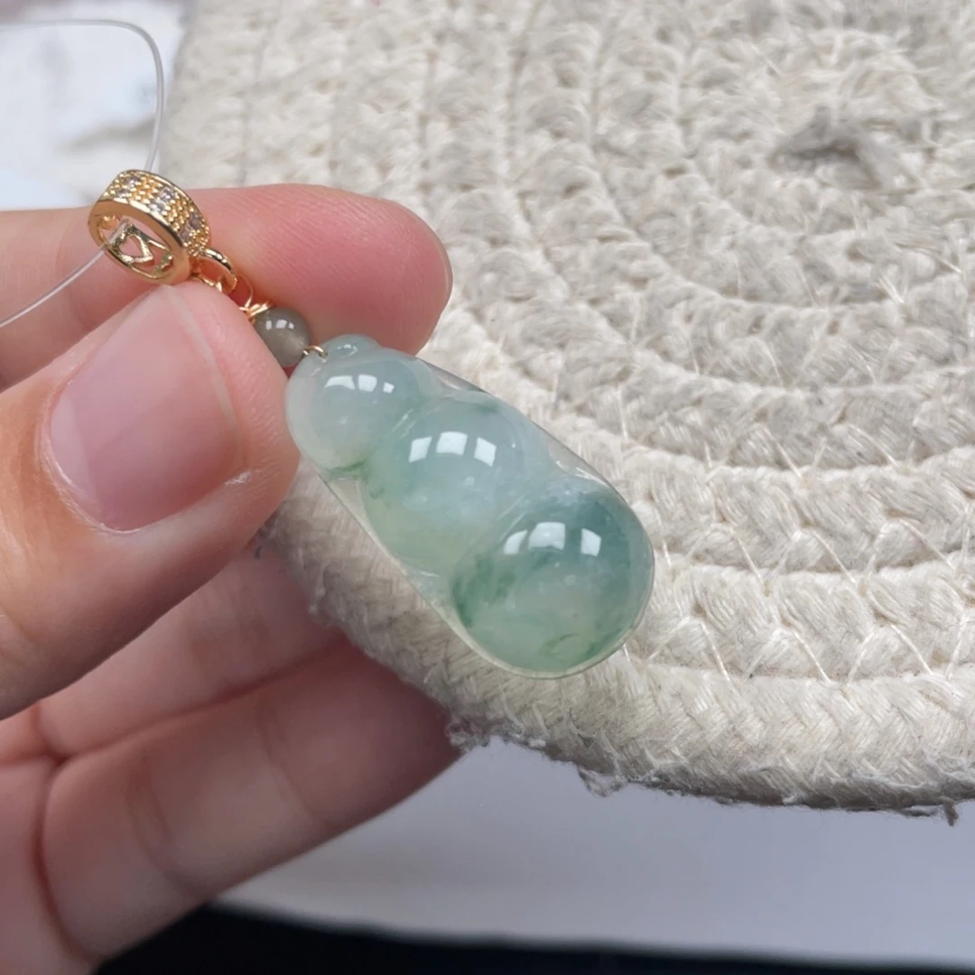 翡翠未镶嵌颈饰天然A货缅甸翡翠
