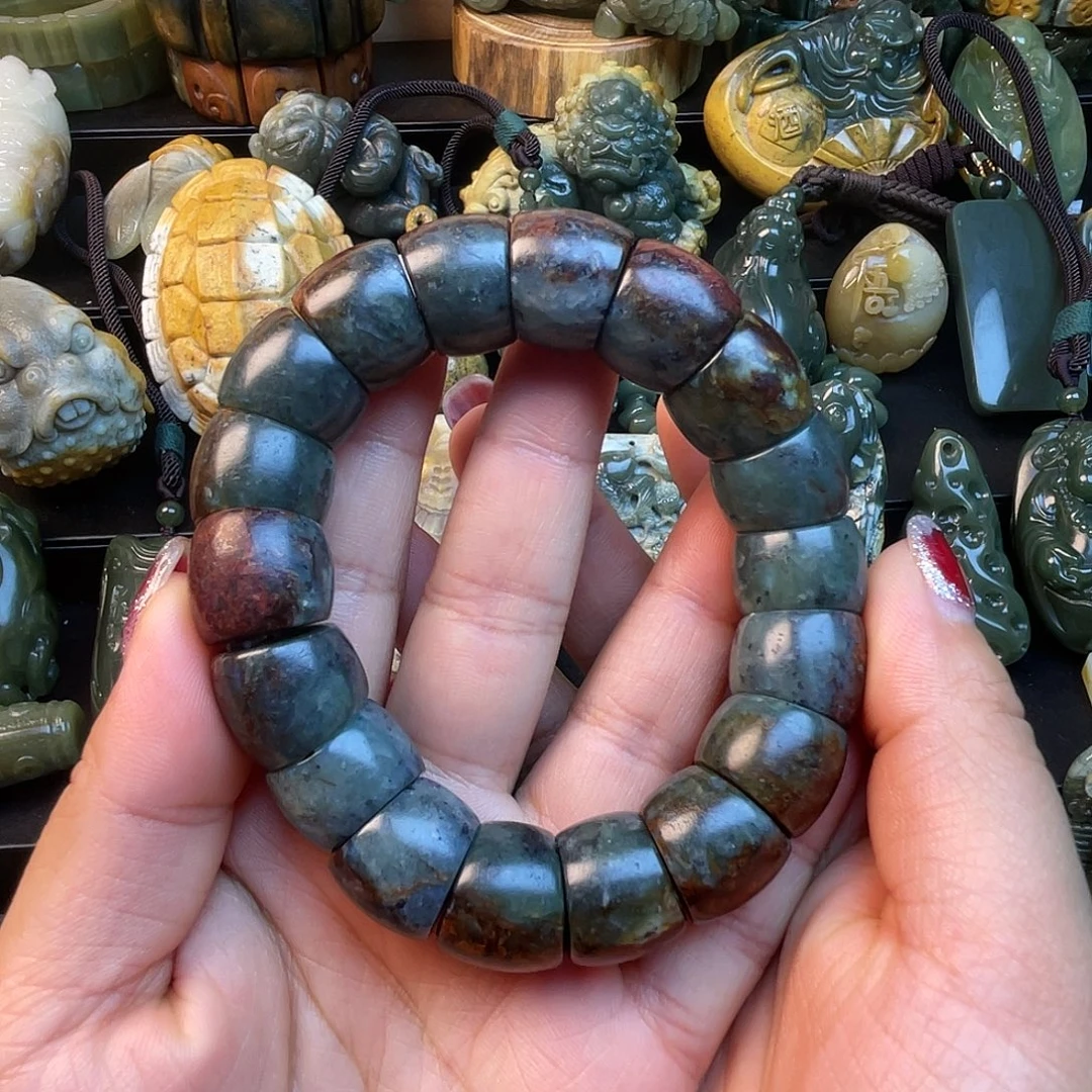 透闪石质玉未镶嵌手链