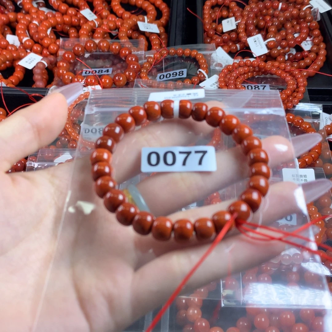南红玛瑙手链未镶嵌0077