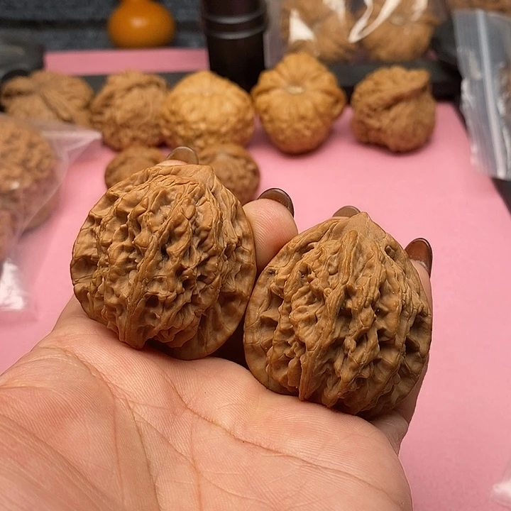 把件文玩核桃全品虎40.5