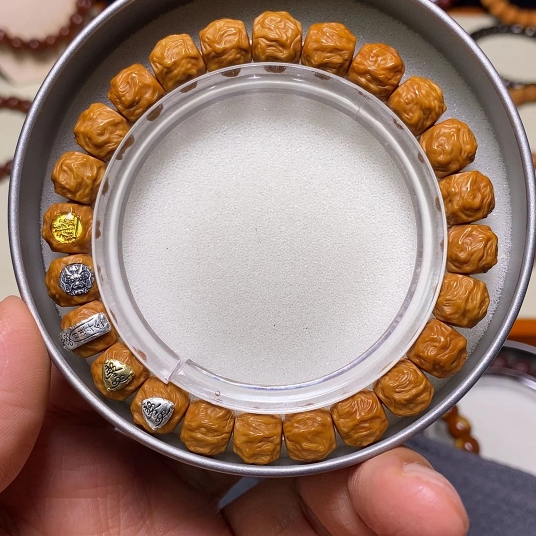 猴头核桃手串五标龙蛇之变尺寸10左右全品