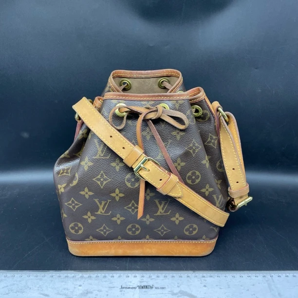 95新 LouisVuitton/路易威登 水桶bb斜挎包/14294