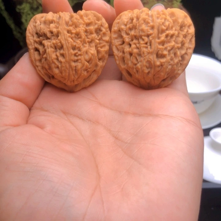 吊坠文玩核桃南疆石