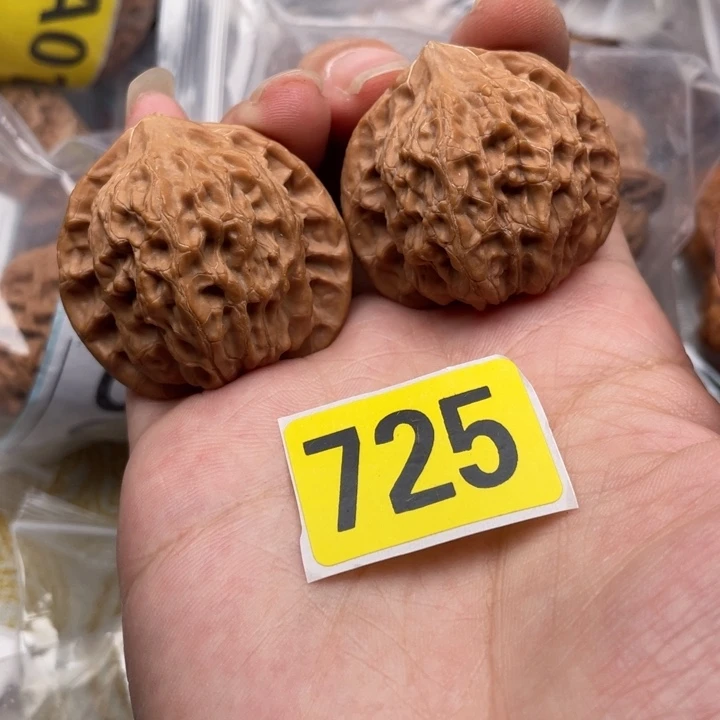 文玩核桃吊坠核桃