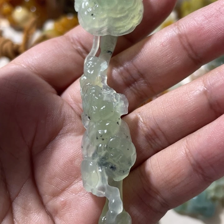 未镶嵌岫玉吊坠(不含链)蛋****心