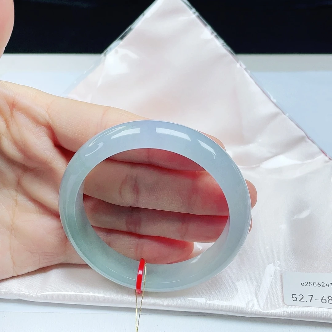 翡翠未镶嵌手镯52➕圈口