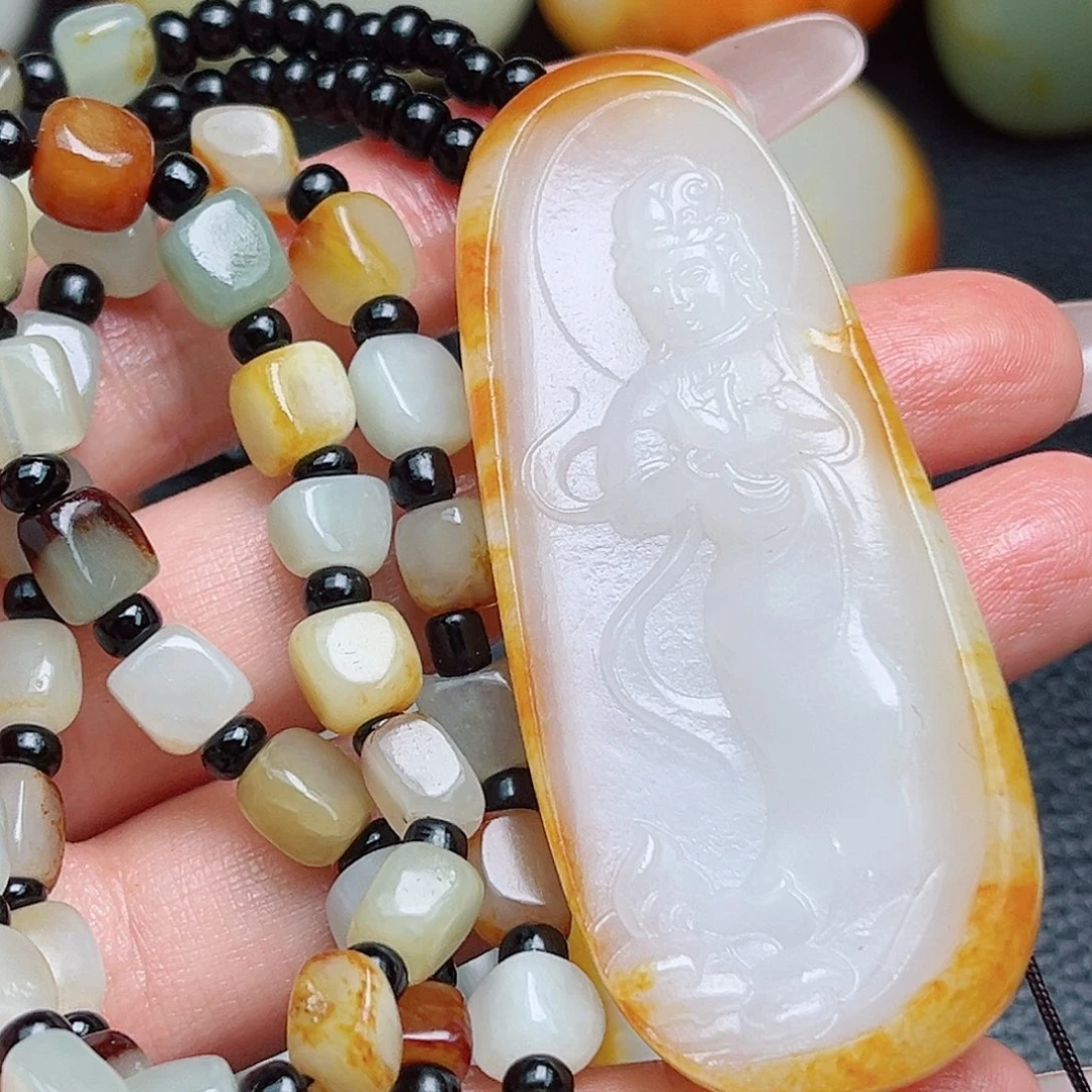 和田玉未镶嵌挂件金**马