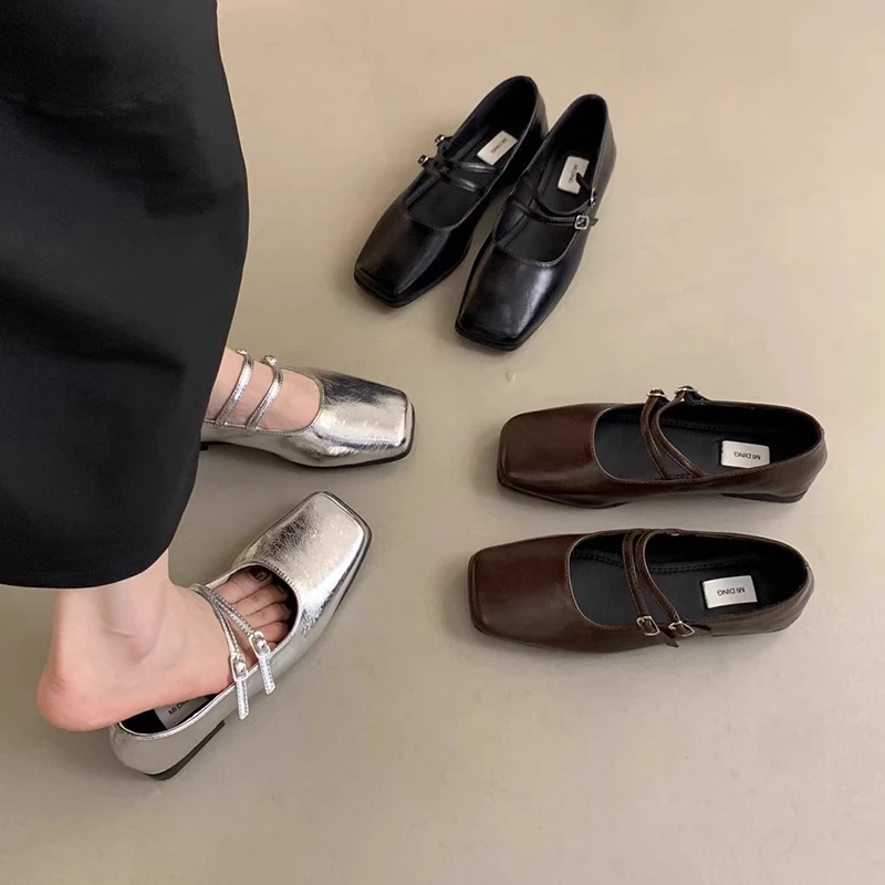 法式晚风银色单鞋女2025新款春夏季平底气质仙女方头浅口玛丽珍鞋