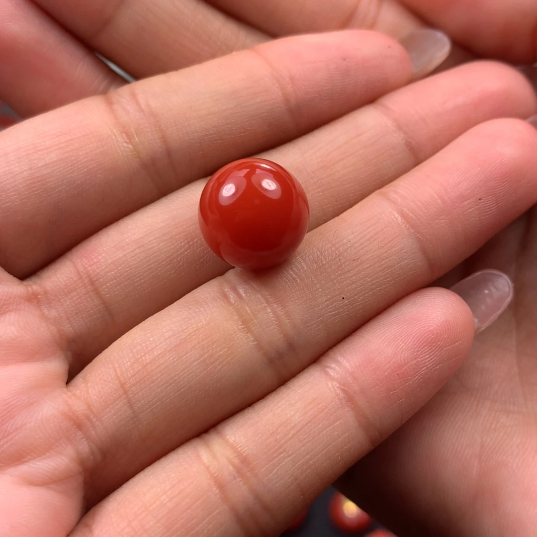 未镶嵌珠子南红玛瑙靖****?