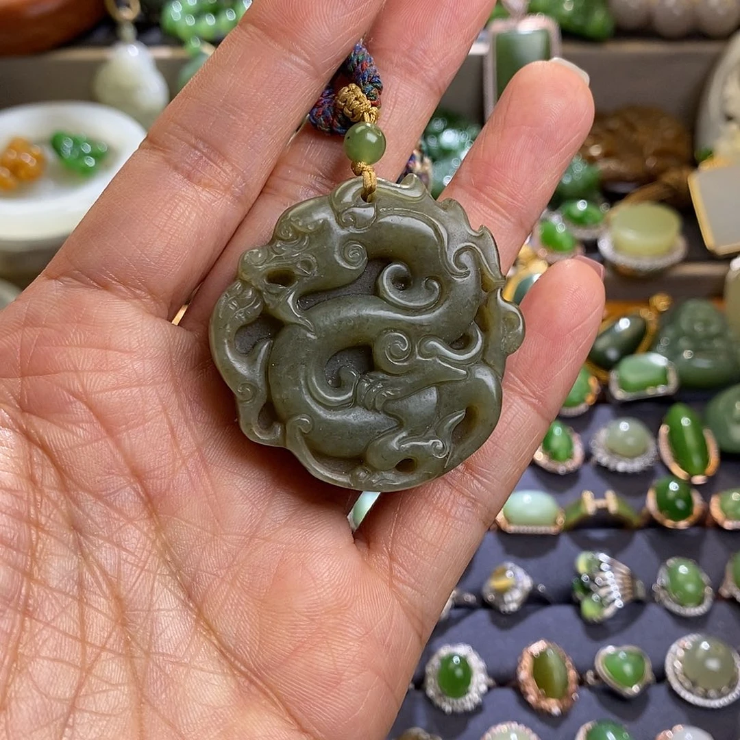 和田玉挂件未镶嵌