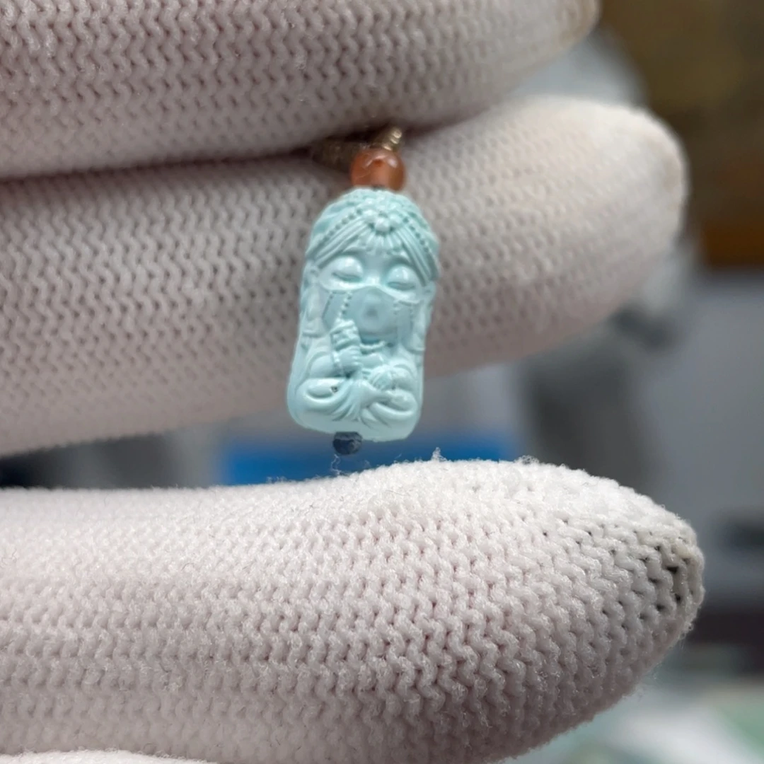 绿松石未镶嵌挂件