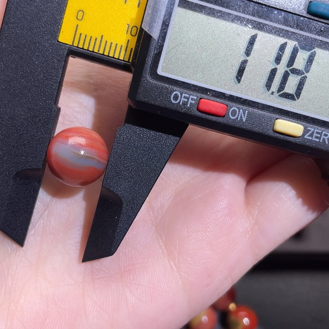 南红玛瑙未镶嵌圆珠