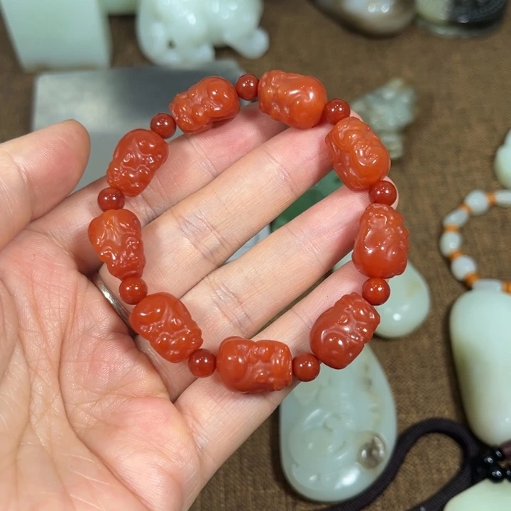 南红玛瑙未镶嵌颈饰