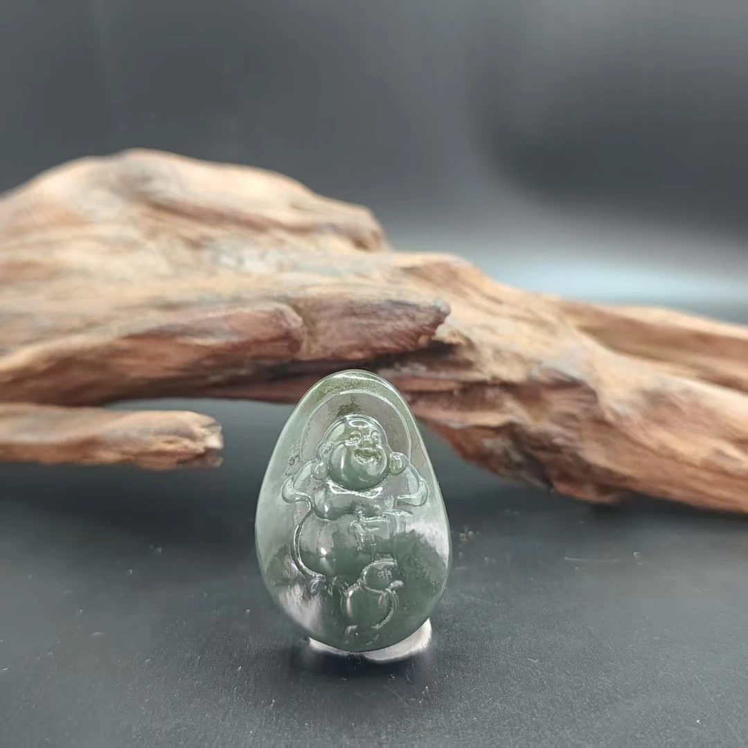 Q和田玉佛公吊坠2418