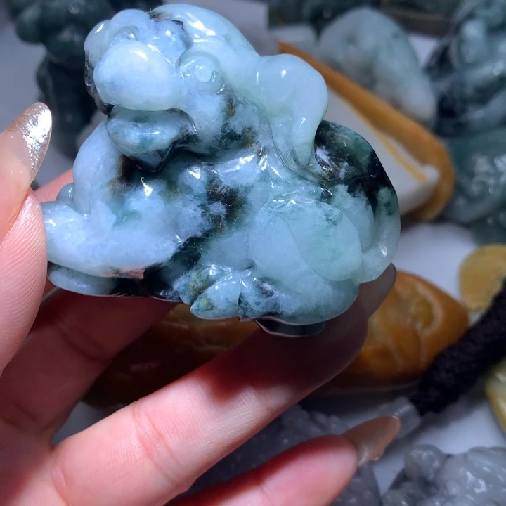 翡翠未镶嵌颈饰保真天然A货翡翠