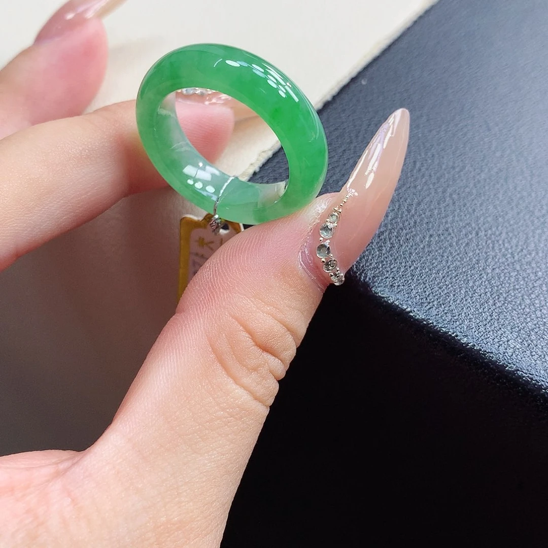 翡翠戒指未镶嵌18号