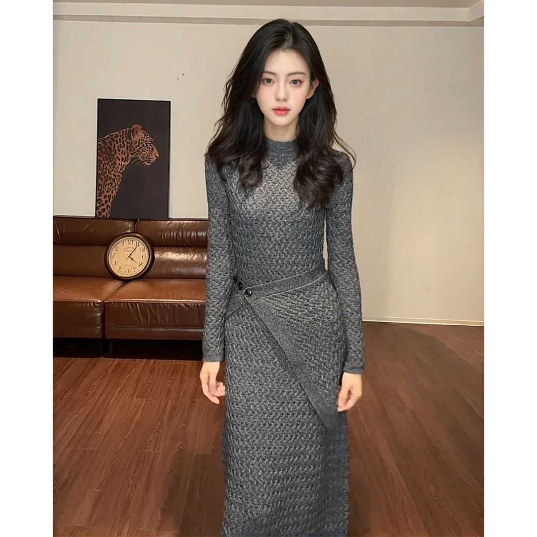 秋冬新款气质小香风修身显瘦针织包臀连衣裙女设计感打底毛衣长裙