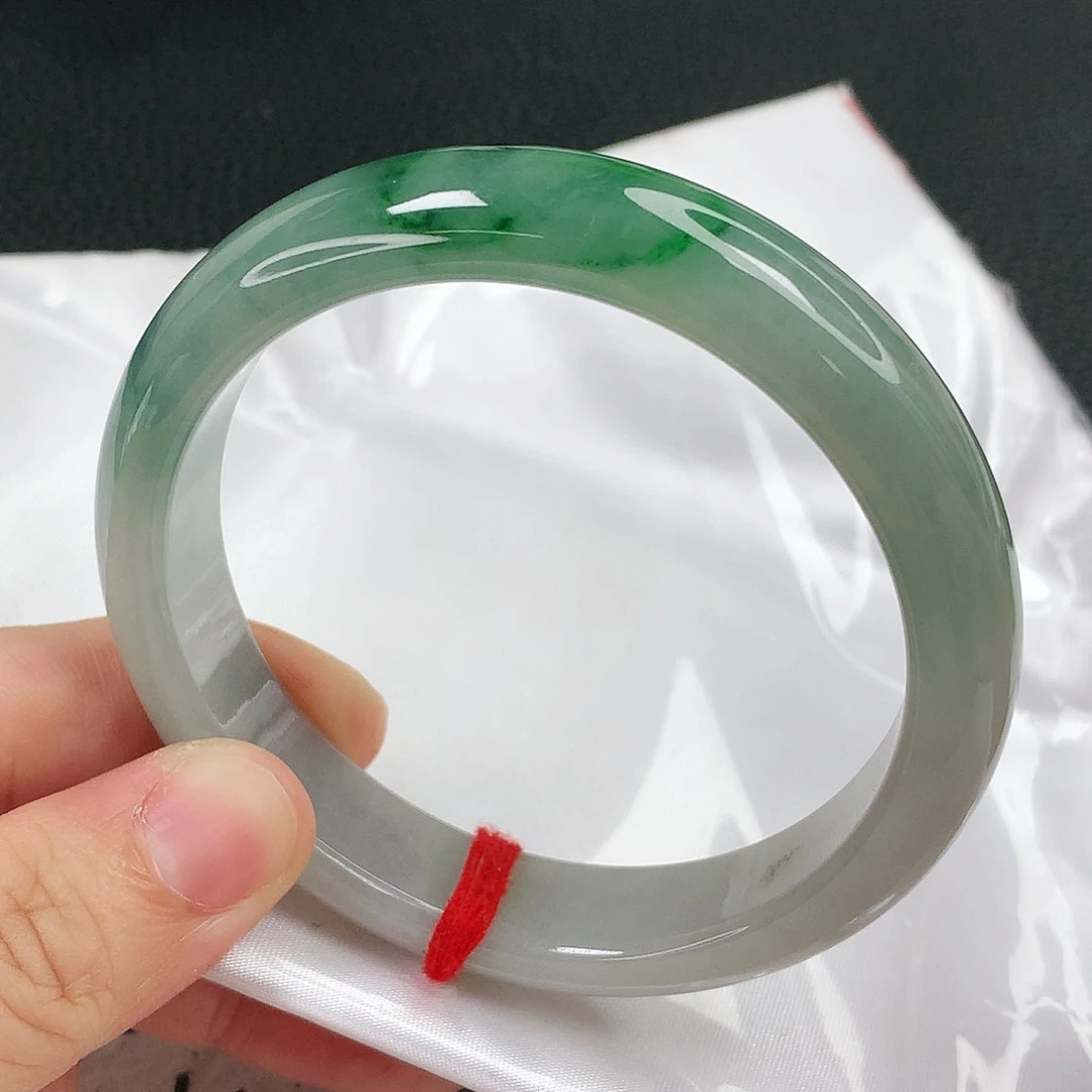 翡翠手镯未镶嵌8****蓝，，，，，，，