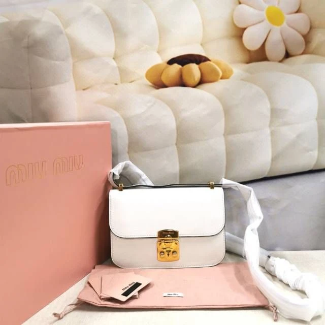 未使用/缪缪/C14035454433/[251211CZ02]