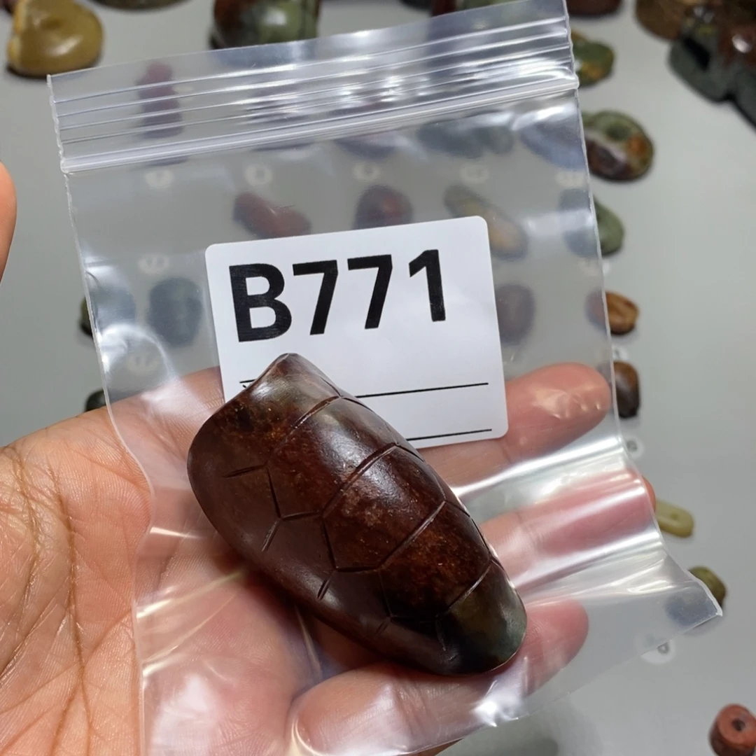 岫岩河磨玉（透闪石质玉）未镶嵌颈饰$***轻