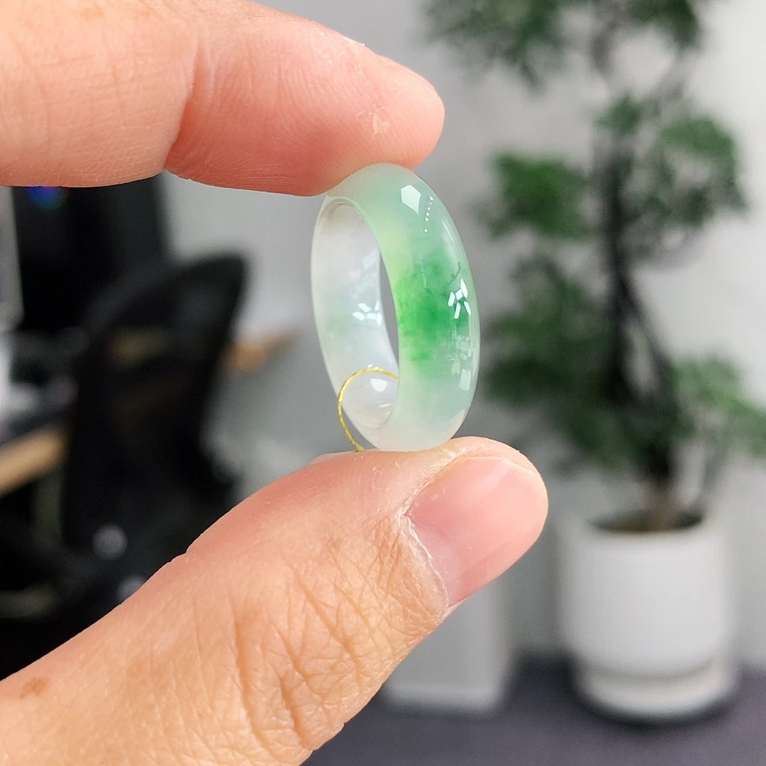 翡翠未镶嵌戒指10-11号