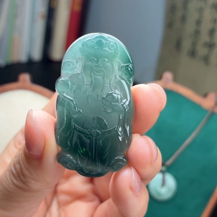 翡翠未镶嵌颈饰天然A货翡翠