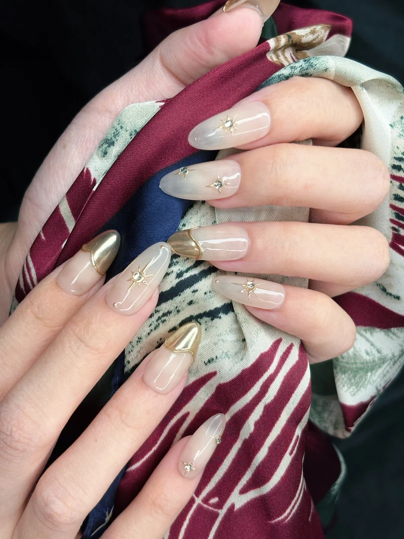 星芒絮语-优雅裸粉 手绘北极星X