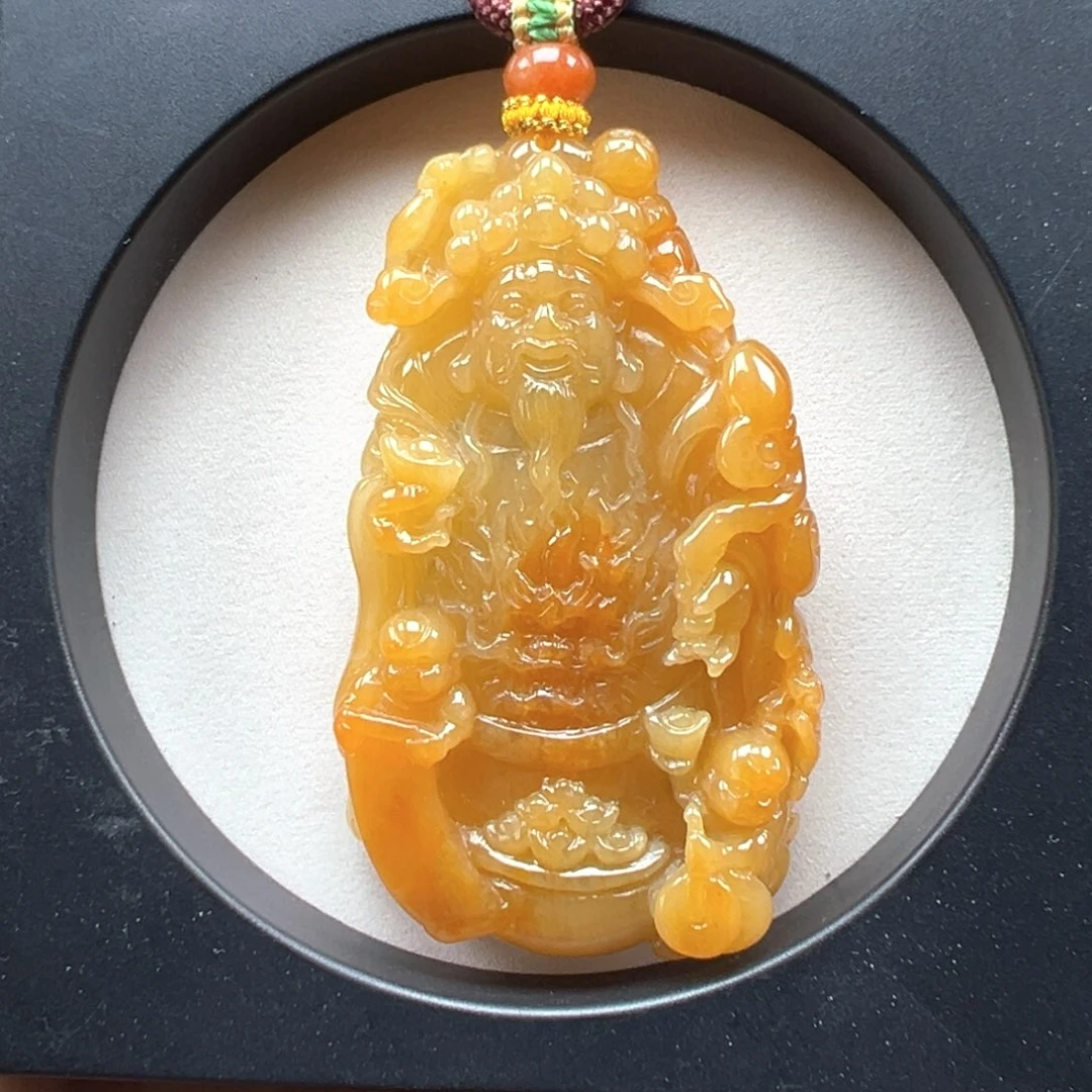 翡翠未镶嵌颈饰财神