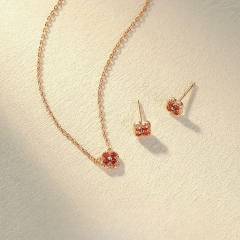 钛钢项链 时尚幸运四叶花玫瑰金项链轻奢花朵吊坠 赠耳钉F1529