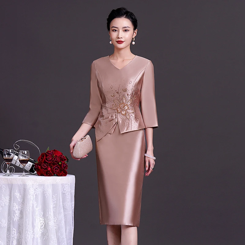 优雅气质修身连衣裙显瘦遮肚年轻妈妈醋酸面料礼服婚宴装秋季高贵