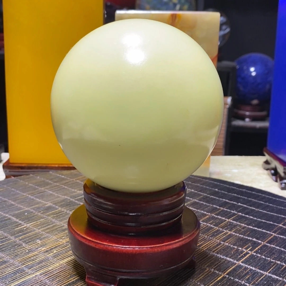 我在这里等你回来了，