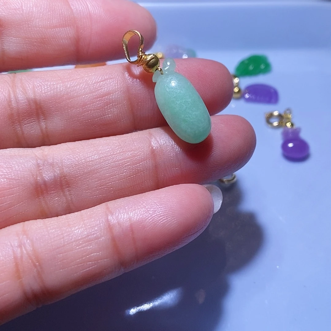 翡翠未镶嵌吊坠(不含链)016