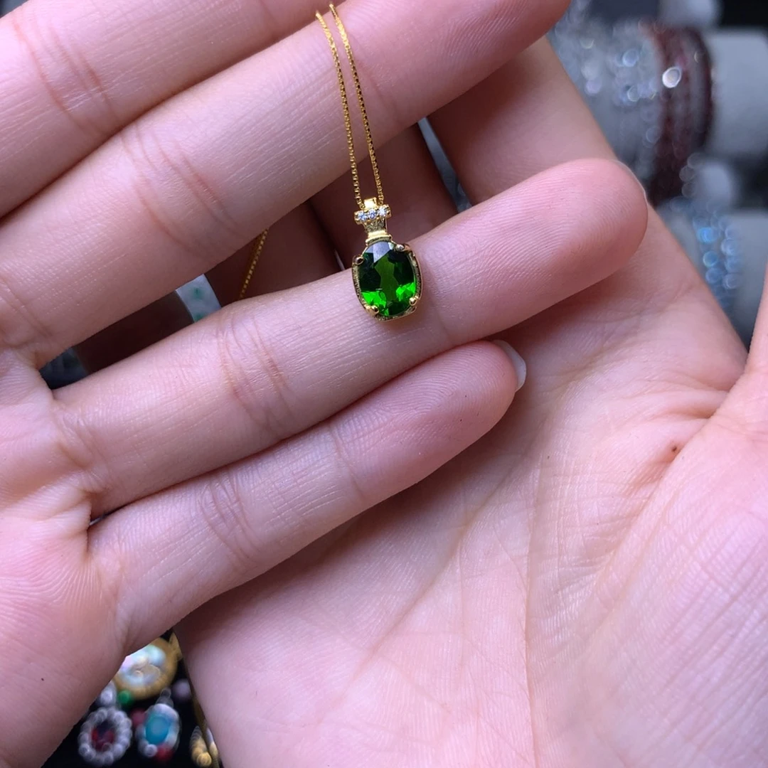 吊坠透辉石银S925镶嵌吊坠