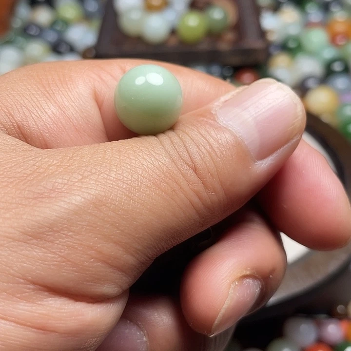 颈饰未镶嵌和田玉陌*城