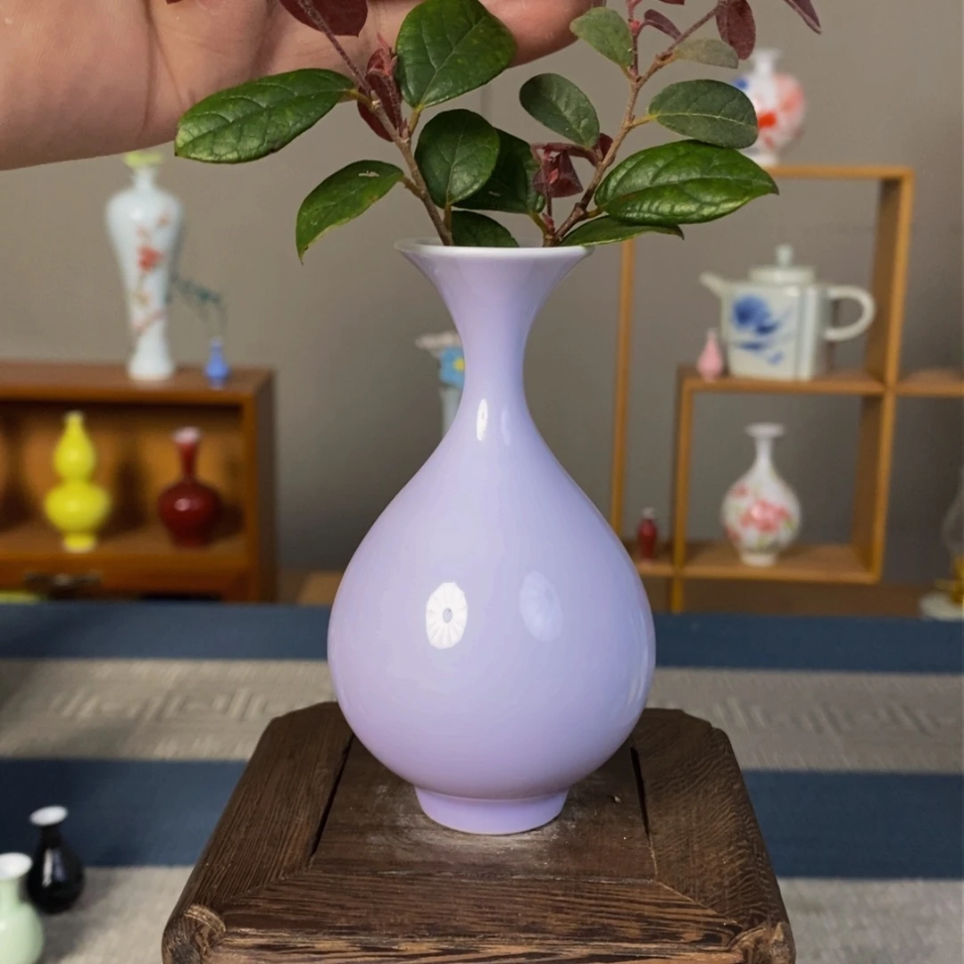 摆件景德镇瓷器精品陈列